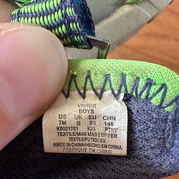 EUC Stride Rite Kids Light-Up Sandals - Blue and Green Size 7 Toddler - Picture 4 of 6